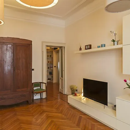 Hintown Canonica Milano