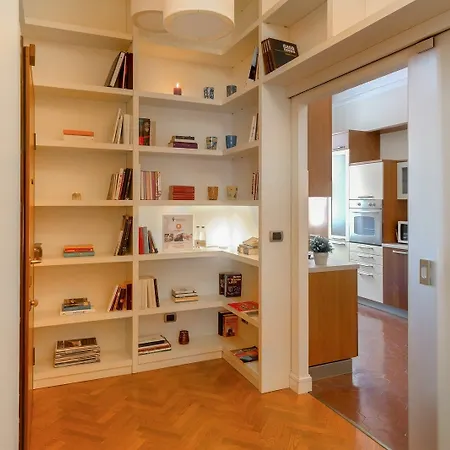 Hintown Canonica Apartment Mailand